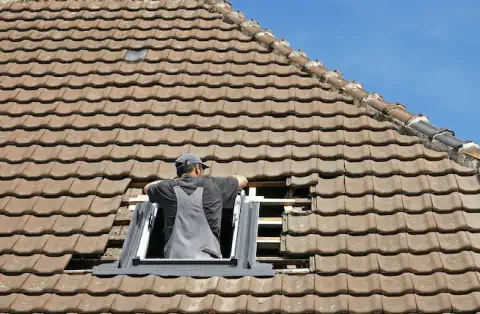 Pose de velux - Aucaleuc